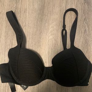 PINK by Victoria’s Secret textured Push Up